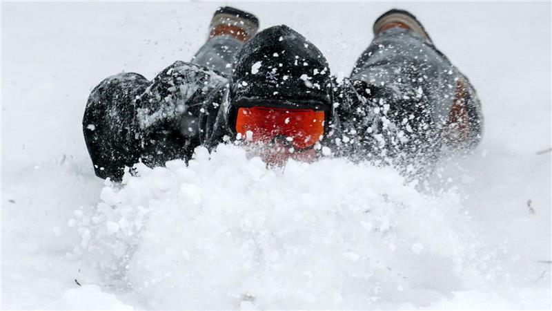 Nach dem Winterspaß im Park steht für die Kinder und Jugendlichen am Montag wieder Schule auf dem Plan.