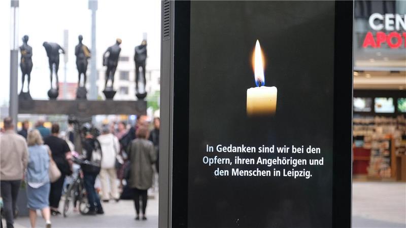 Nach der Amokfahrt in der Fußgängerzone herrschen in Leipzig Trauer und Fassungslosigkeit.
