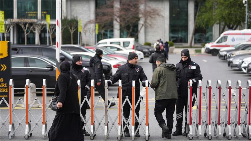 Nach der Festnahme Imamoglus wurden auch Straßen in Istanbul gesperrt.