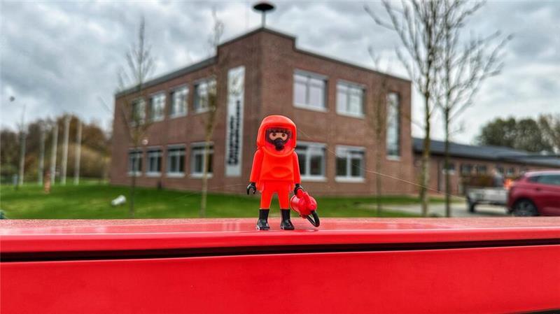 Lösung des Playmobil-Rätsels: Kitas bekommen Spielfiguren Nach der Lösung des Playmobil-Rätsels in Wildeshausen will der Hersteller wie versprochen Spielfiguren-Pakete an Kindergärten und Kindertagesstätten schicken.