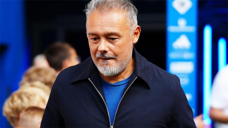 Nach der Rettung in der Vorsaison startet Trainer Rodolfo Cardoso mit den HSV-Frauen in die Bundesliga-Saison. (Archivbild)