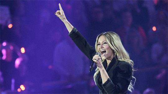 Nach der Stadiontour zu Weihnachten auch im Fernsehen: Helene Fischer. (Archivbild)