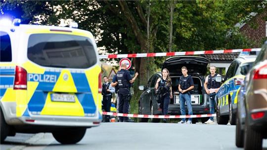 Nach einem Vorfall in Moers am Dienstag soll es nun in Recklinghausen zu tödlichen Polizeischüssen gekommen sein.