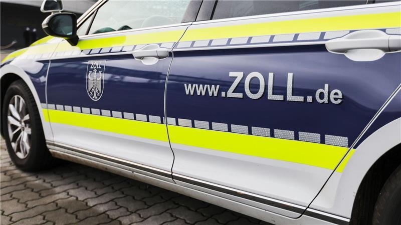 Nach einer Kontrolle ermittelt der Zoll gegen Verantwortliche eines Kieler Lebensmittelgroßhändlers. (Symbolbild)
