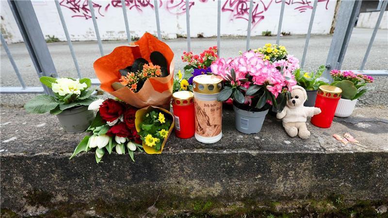 Nach einer gewalttätigen Auseinandersetzung ist ein Jugendlicher gestorben.