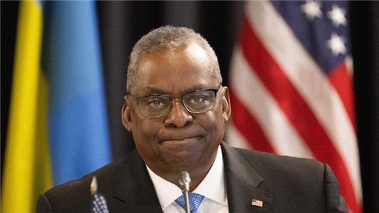Nach heftiger Kritik an US-Verteidigungsminister Lloyd Austin wegen der Geheimhaltung seines Krankenhausaufenthalts hat das Pentagon interne Untersuchungen eingeleitet.
