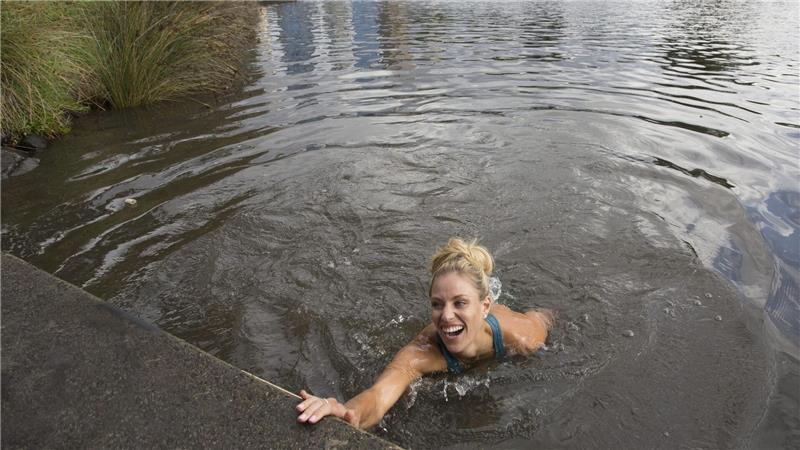 Nach ihrem Triumph in Melbourne 2016 sprang Angelique Kerber in den Yarra River.