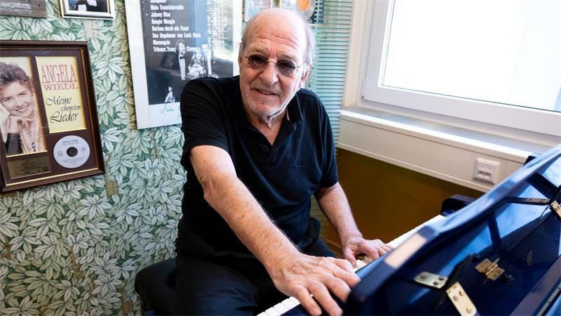 Nach schwerer Krankheit konnte Ralph Siegel die Intensivstation verlassen. (Archivbild)