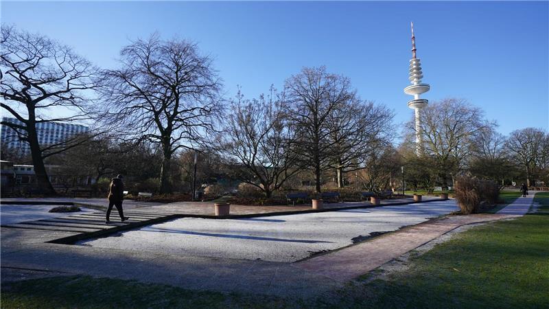 Nach tiefem Kälteeinbruch und Sturm folgten ein paar milde Tage - doch auch diese Zwischenphase weicht wieder kühleren Temperaturen. (Symbolbild)