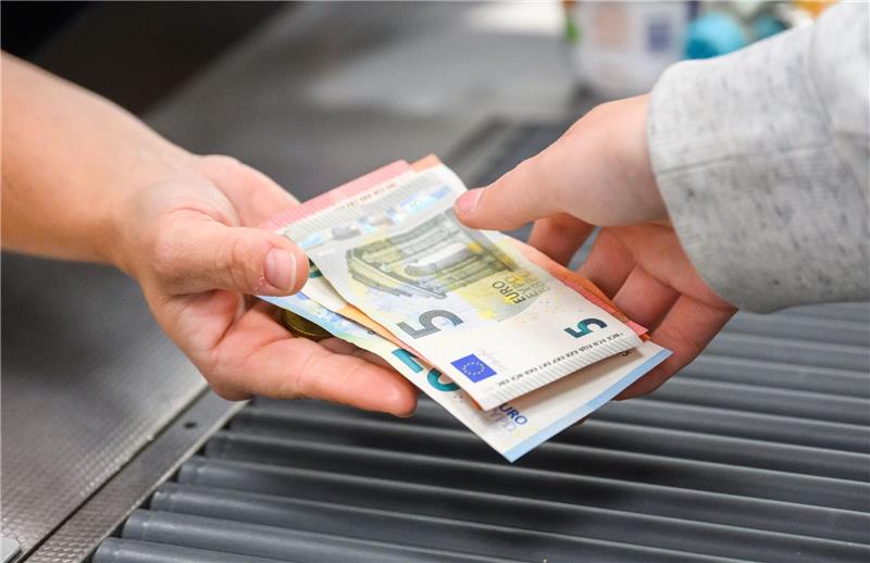 Inflationsrate auf niedrigstem Stand seit Februar 2022 Nach vorläufigen Zahlen lagen die Verbraucherpreise im September um 4,5 Prozent über dem Vorjahresmonat.