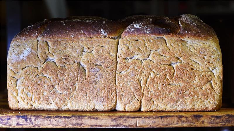 Traditionsbäcker insolvent – doch es gibt auch Profiteure „Nachts muss gebacken werden“ - nicht jede Arbeit lässt sich auf den Tag verschieben. (Archivbild)