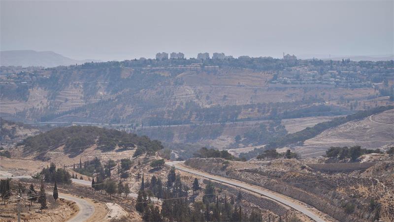 Berichte: London sanktioniert Siedlungen im Westjordanland Nahe der israelischen Siedlung Maale Adumim sollen weitere Wohneinheiten gebaut werden. Das könnte das Westjordanland faktisch in zwei Teile spalten. (Archivfoto)