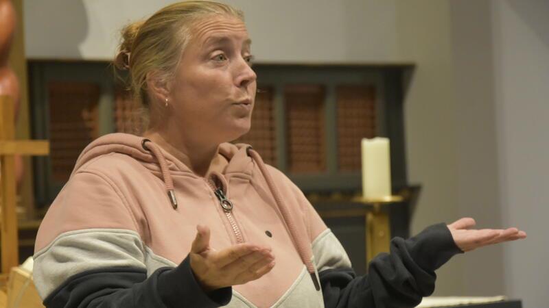 Nathalie Saleh gibt im Horneburger Chor den Takt vor.