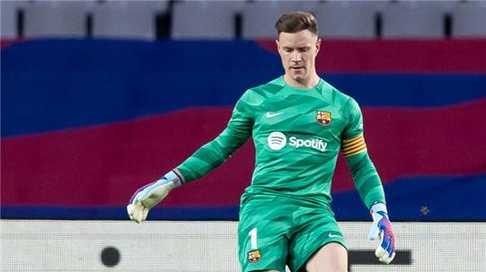 Nationalmannschaftstorhüter Marc-André ter Stegen muss operiert werden.