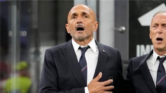 Nationaltrainer Luciano Spalletti steht mit Italien unter Druck.
