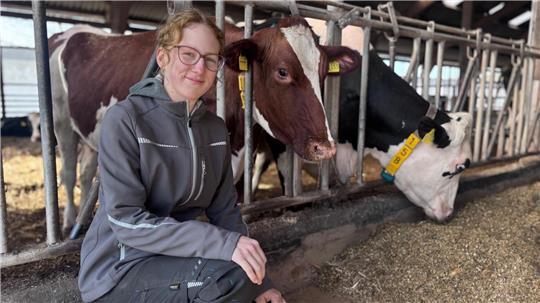 Neeke Bellmann ist im dritten Jahr ihrer landwirtschaftlichen Ausbildung.