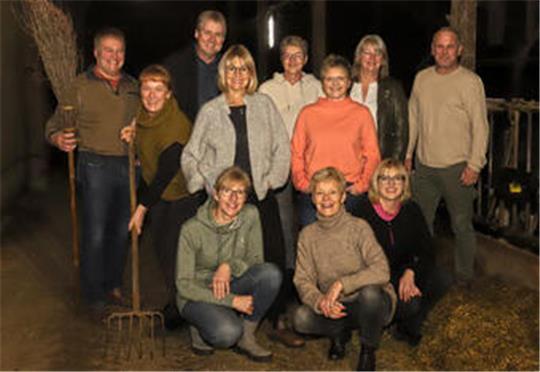 Nehmen das Landleben auf’s Korn: Die Hollenbecker Theatergruppe Patzköpp.