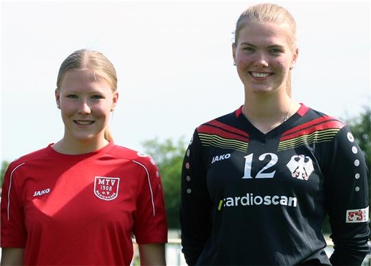 Nele Müller (links) und Jella Zabel