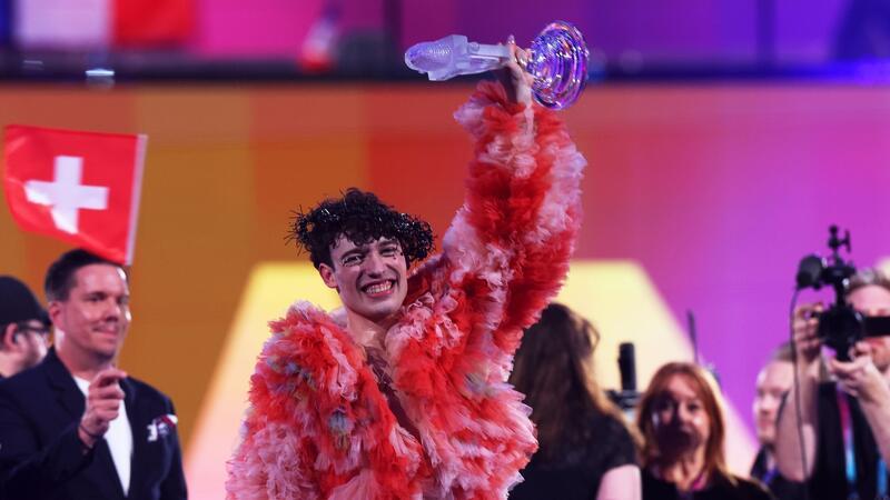 Schweiz gewinnt Chaos-ESC - Deutschland Zwölfter Nemos Song „The Code“ erfreute sich schon im Vorfeld großer Beliebtheit.
