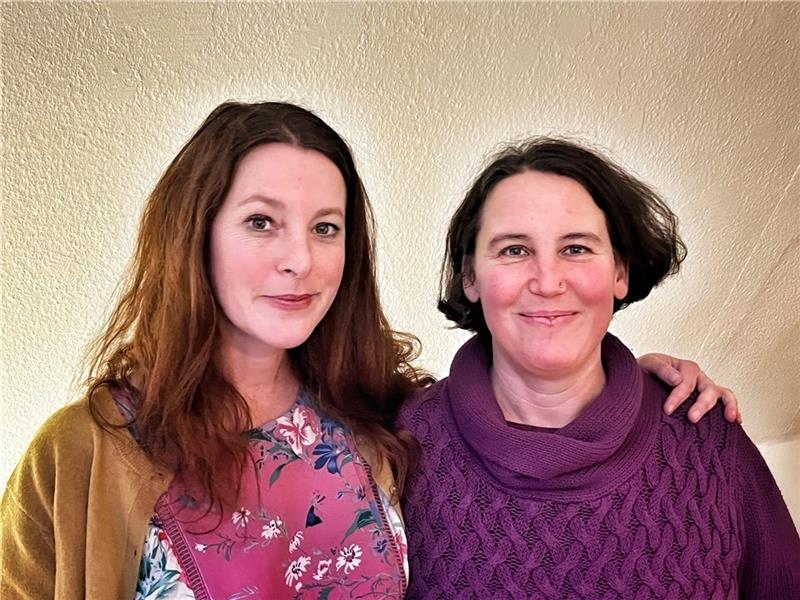Schwanger – was nun? So kann die Awo helfen Neu bei der Awo: Sozialpädagogin Vera Mollérus und Hebamme Iris Freyer beraten rund um Schwangerschaft, auch bei Konflikten. Foto: Richter