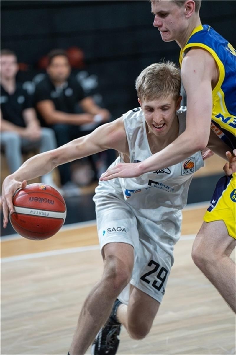 Neu beim VfL Stade: Ben Bochenek (links). Foto: Willner