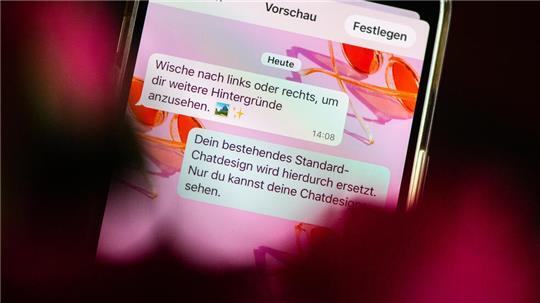 Neuer Look für Chats: Man kann aus 30 neuen Hintergrundoptionen auswählen - oder Hintergrundbilder individuell bestimmen.
