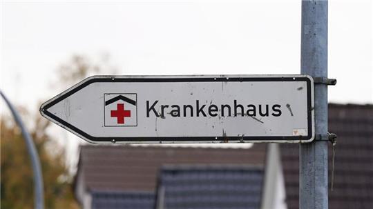 Neuordnung der Krankenhauslandschaft: Die vom Bundestag beschlossene Klinikreform der Ampel soll zu mehr Spezialisierung führen und dürfte auch die Zahl der Krankenhäuser im Land schrumpfen lassen. (Symbolbild)
