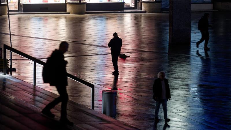 Umfrage: Mehrheit der Frauen fühlt sich nicht sicher Nicht nur auf der Straße fühlen sich viele Frauen unsicher. (Symbolbild)