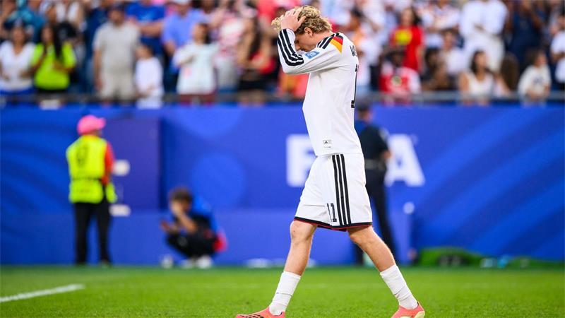 Nick Woltemade nach seinem verschossenen Elfmeter gegen Paraguay.