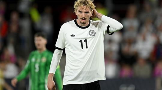 Nick Woltemade stößt mit Verspätung zum Nationalteam. (Archivfoto)