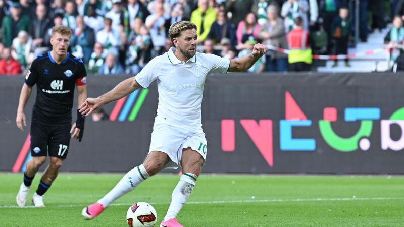 Niclas Füllkrug trifft per Elfmeter zum 2:2 für Werder Bremen.