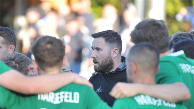 Nico Matern und seine Harsefelder sind jetzt Tabellensechster.
