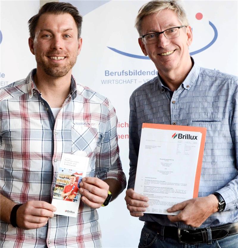 Niederlassungsleiter Thomas Heinz (links) und Koordinator Ulrich Reduhn freuen sich über den Auftakt der Kooperation und auf weitere gemeinsame Veranstaltungen.