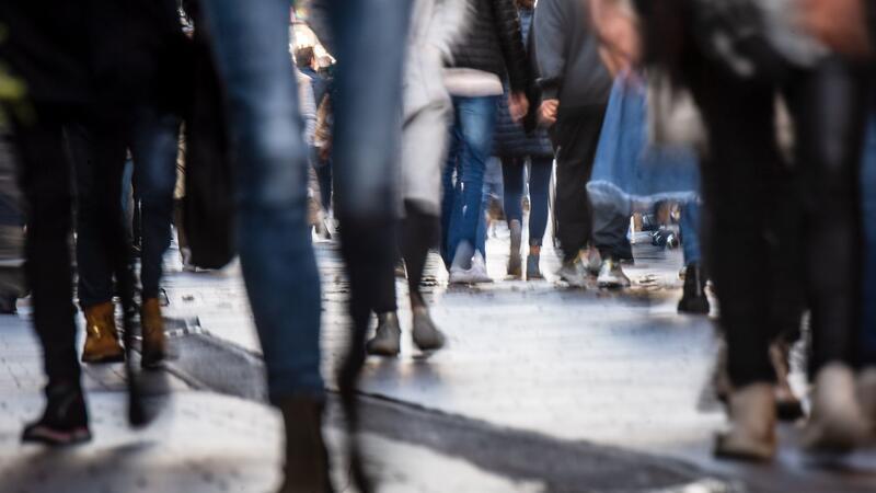 Niedersachsens Einwohnerzahl liegt laut Zensus 2022 knapp unter acht Millionen. (Symbolbild)