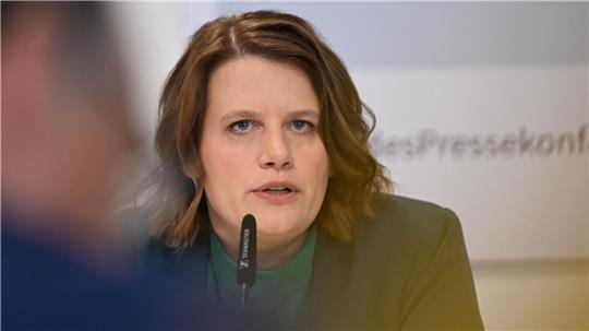 Niedersachsens Kultusministerin Julia Willie Hamburg warnt vor Schulstreiks oder Unterrichtsboykott. (Archivbild)