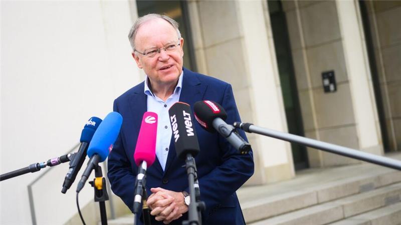 Niedersachsens Ministerpräsident Weil will im kommenden Jahr nach Brasilien und Argentinien reisen. (Archivbild)
