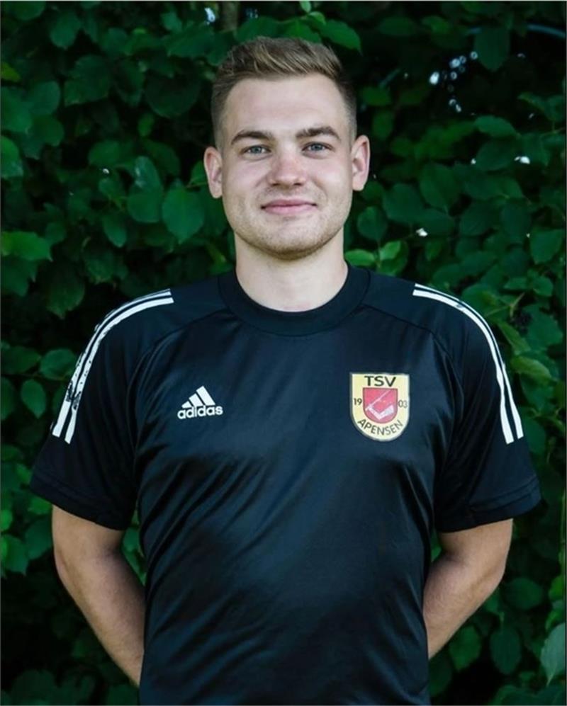 „Nickel“ Albers spielt seine erfolgreichste Saison für den TSV Apensen Niklas Albers vom TSV Apensen II