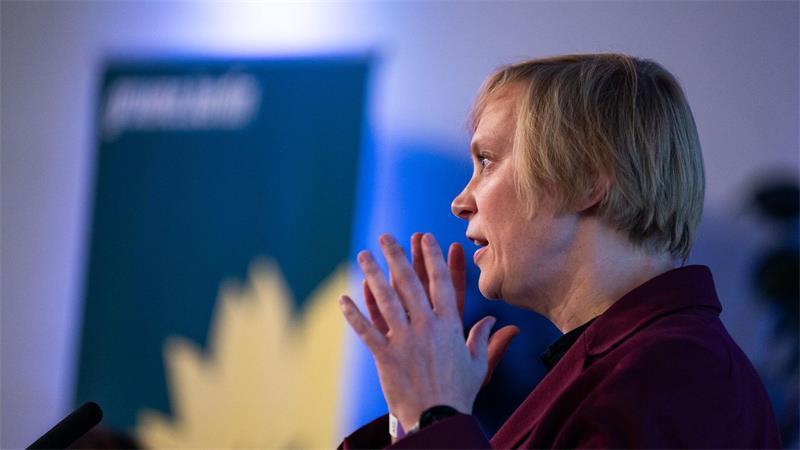 Berlin: Grüne und SPD für Koalitionsgespräche mit Linke Nina Stahr ist seit 2023 eine von zwei Vorsitzenden der Berliner Grünen.
