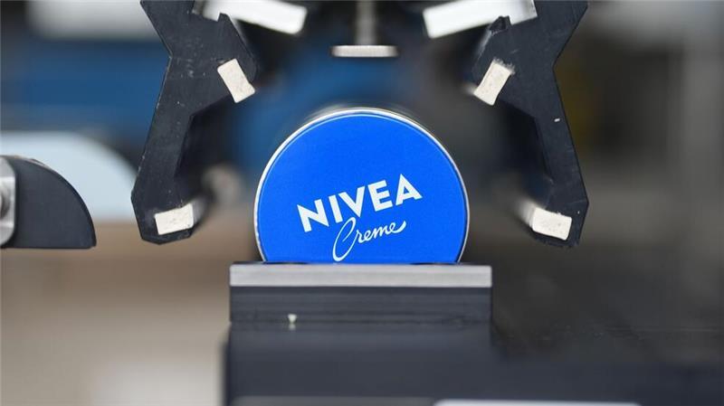 Beiersdorf wächst etwas schwächer Nivea-Hersteller Beiersdorf hat im vergangenen Jahr den Gewinn gesteigert.
