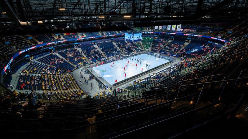Noch ein Jahr lang bleibt die Barclays-Arena bei ihrem Namen, dann wird sie zur Sparda-Bank-Arena. (Archivbild)