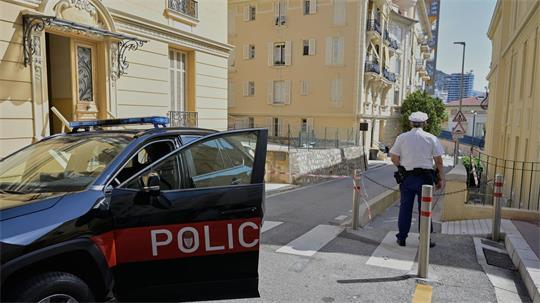 Noch immer schwebt nach der Explosion in Monaco eine Frau in Lebensgefahr.