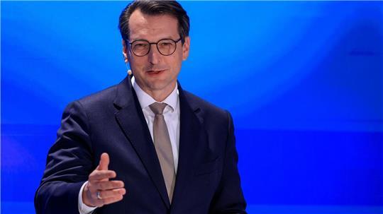 Noch ist Milan Nedeljkovic Produktionsvorstand bei BMW - kommendes Jahr soll er an die Spitze des Unternehmens aufrücken. (Archivbild)