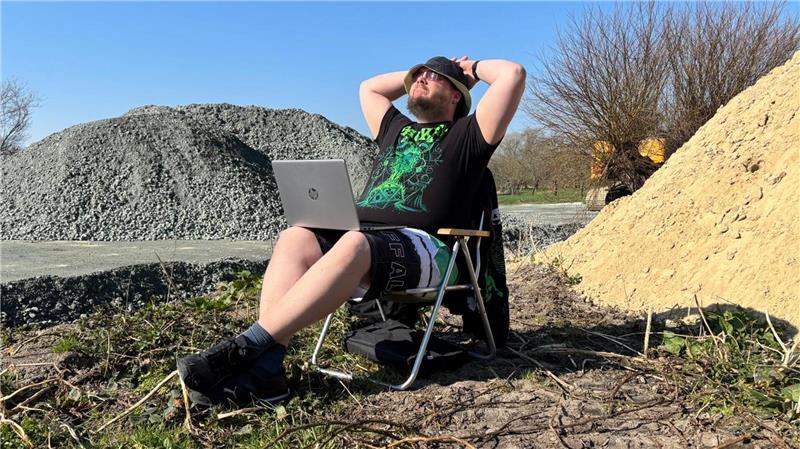 Noch ist der neue Wohnmobilstellplatz am Horneburger Hafen eine Baustelle. Worauf dürfen sich zukünftige Camper freuen? TAGEBLATT-Reporter Steffen Buchmann hat das Kopfkino angeworfen.