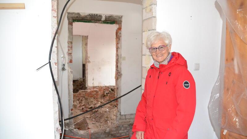 „Ich wollte nicht alleine alt werden“: Alte Druckerei wird Vorzeige-Wohnprojekt Noch liegt der künftige Wohnbereich von Gertraud Beier in Trümmern.