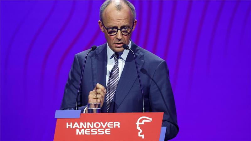 Noch sieht der Kanzler die Versorgung mit Treibstoff gewährleistet. 