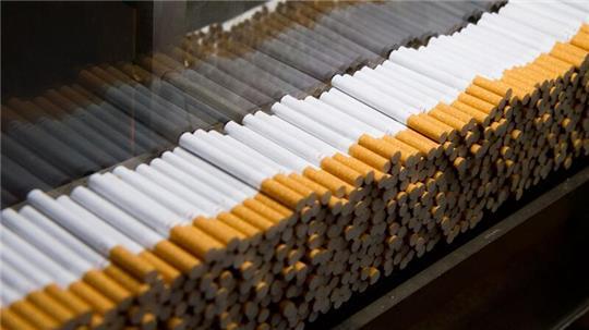Noch werden in Langenhagen Zigaretten produziert. (Archivbild)