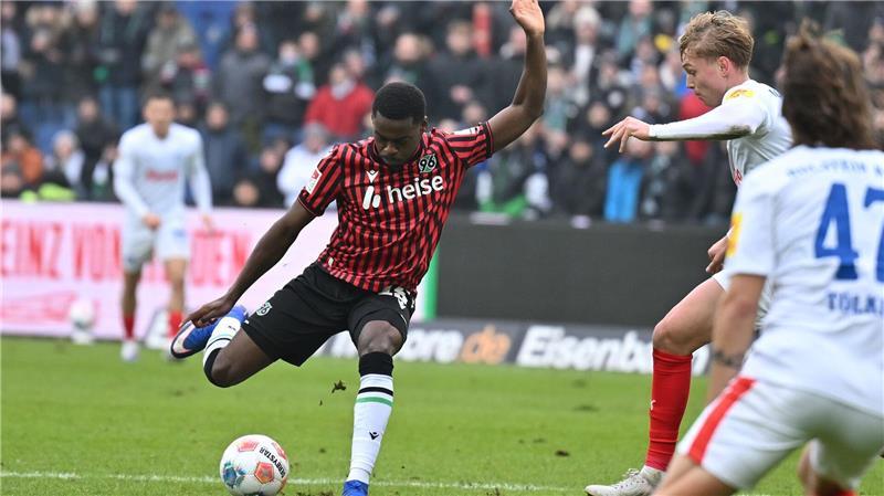 Noel Aseko kehrt im Sommer erst einmal zu Bayern München zurück. (Archivbild)