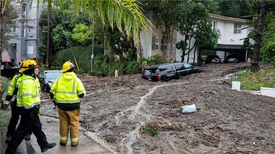 Normalerweise scheint hier an mehr als 260 Tagen im Jahr die Sonne. Nun regnet es in Los Angeles so stark wie seit vielen Jahren nicht mehr.