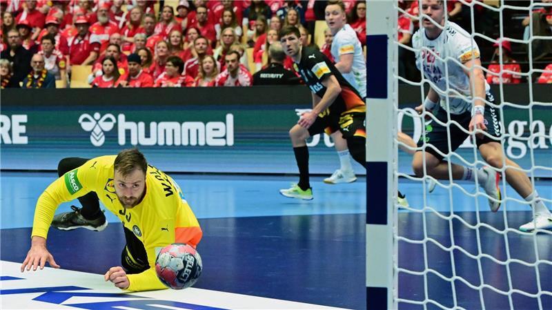 Matchball fürs Halbfinale: Besteht Wolff in der roten Hölle? Norwegen verzweifelte am deutschen Torhüter.