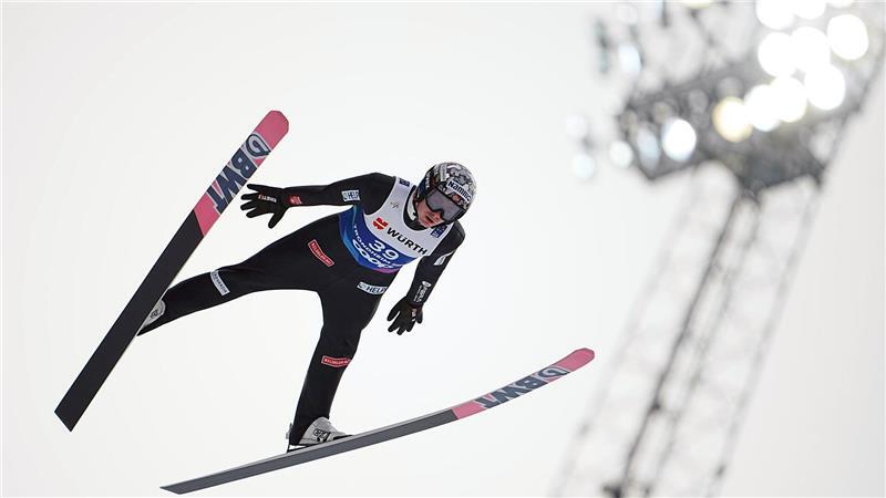 Norwegens Skispringer Marius Lindvik hat seine Strafe bereits abgesessen. (Archivbild)